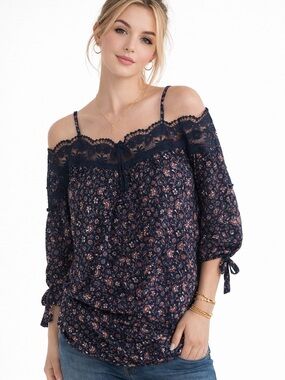 Gypsies & Moondust Black Floral Lace Cami Top